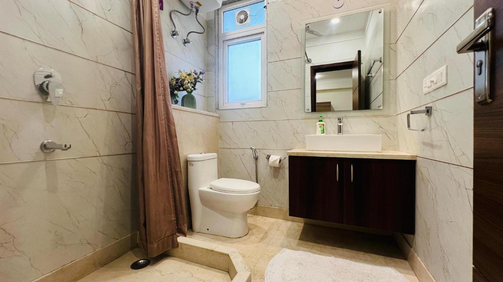 Bluo Studio1 Golf Course Road, Gym, Balcony Garden 구르가온 외부 사진